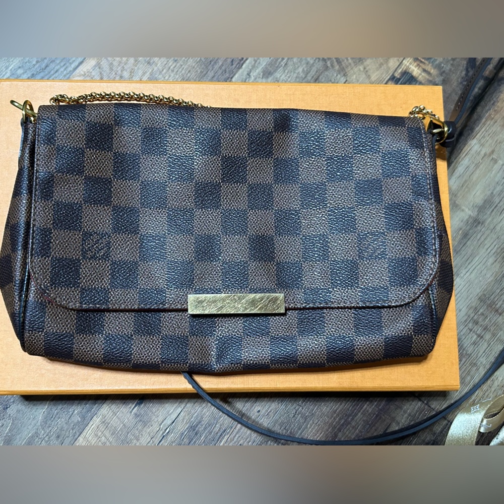 Louis Vuitton Damier Ebene Favorite PM Shoulder Bag GENTLY LOVED CONDITION